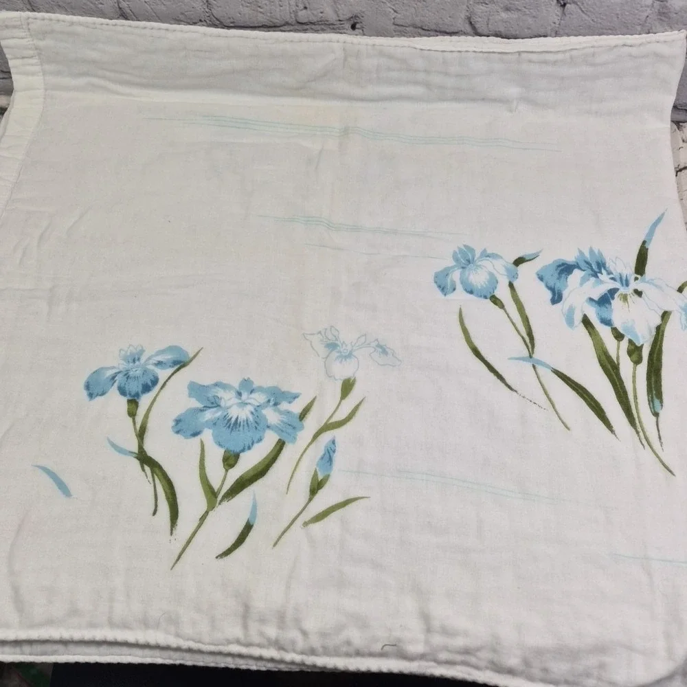Vintage Floral Table Runner Blue Iris Soft Cotton Chinese Chop 52